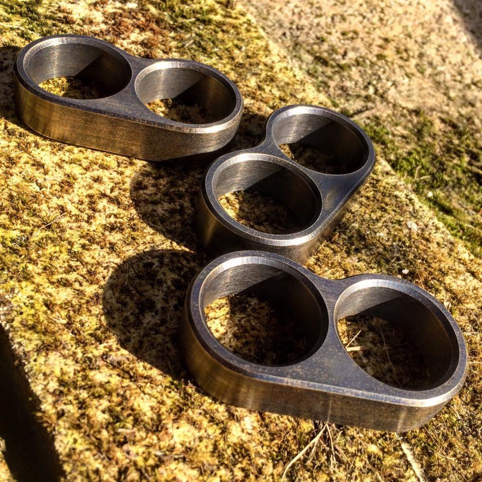 Minimalist rings β M. R. Mayhem